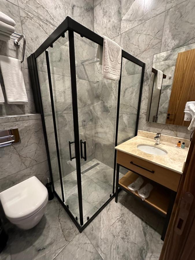 Berfinn Hotel Ortakoey Provincia di Provincia di Istanbul Esterno foto